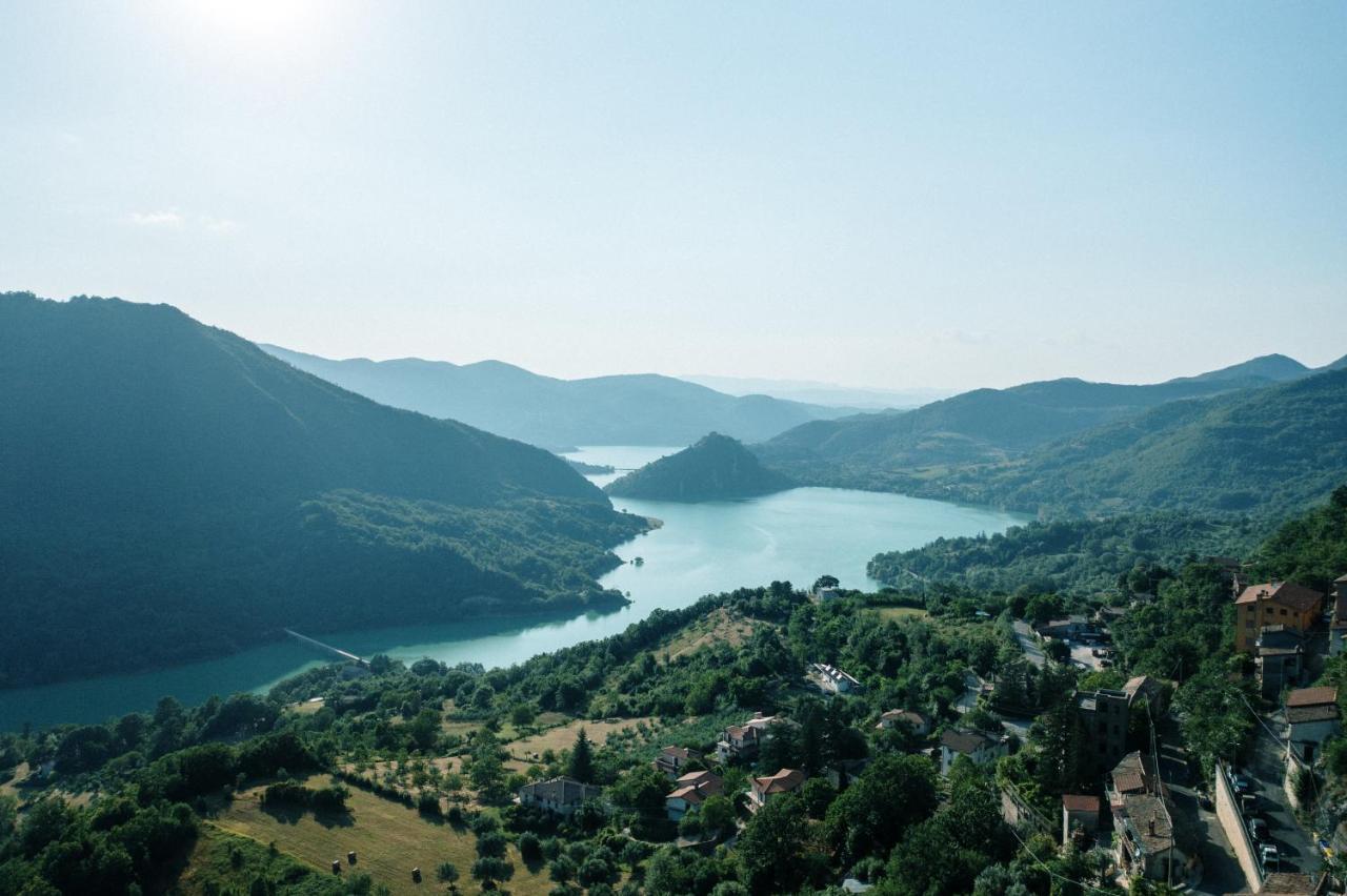 شقة La Vista Panoramica Piu Bella Ascrea المظهر الخارجي الصورة